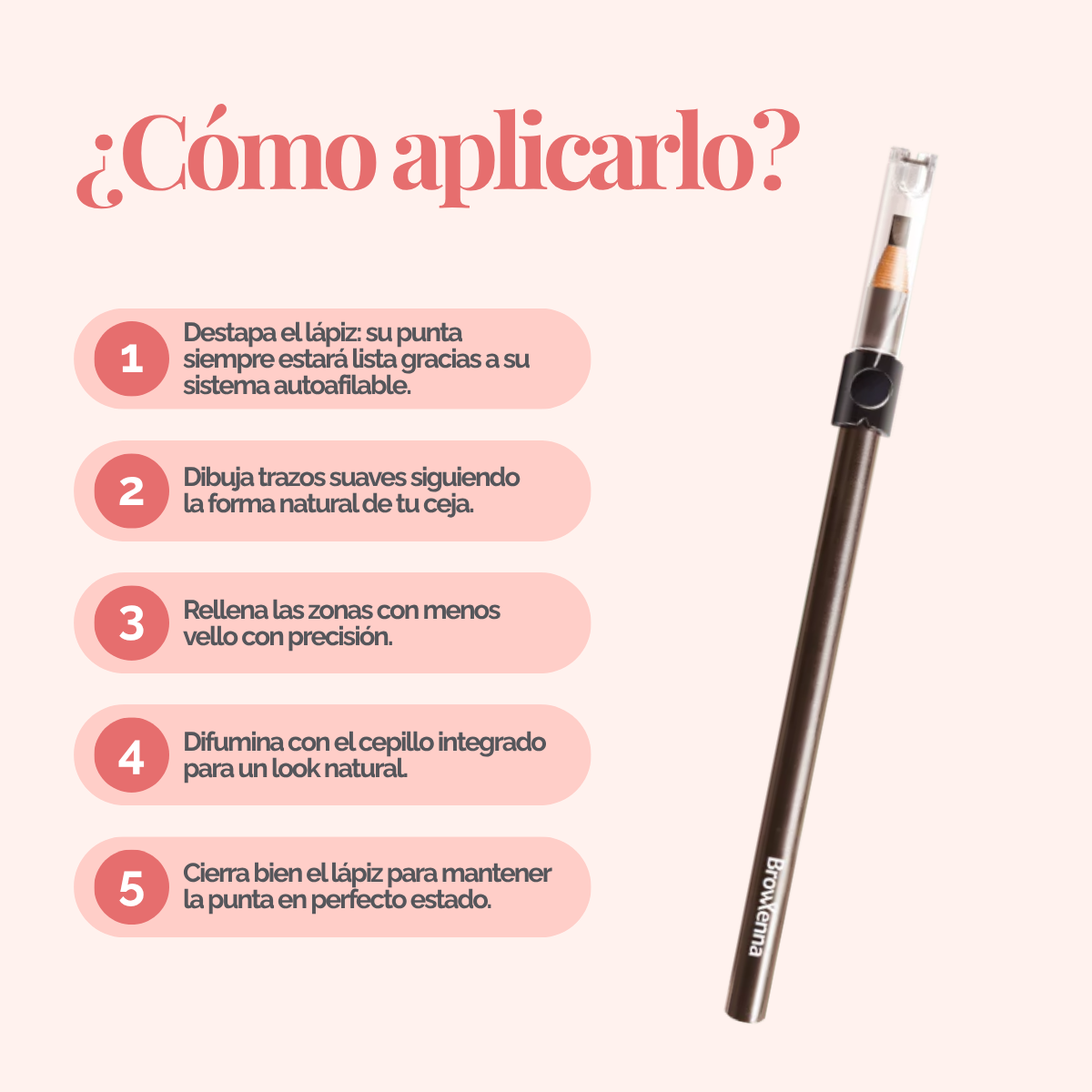 Lápiz de Cejas Auto‑afilable BrowXenna® en mano profesional, mostrando sistema de afilado automático y precisión en delineado.