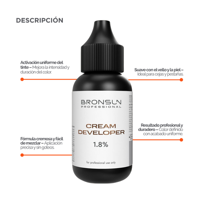 Cream Developer 1.8% profesional para tinte de cejas y pestañas, oxidante cremoso premium diseñado para brow artists y lash technicians. Fórmula de textura uniforme ideal para mezclar con tintes profesionales y lograr aplicaciones precisas, resultados homogéneos y servicios de belleza de alta gama.