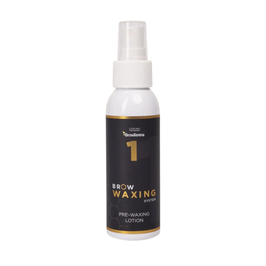 Frasco de BrowXenna Pre‑Waxing Lotion #1 (100 ml), loción preparadora profesional con aloe y mentol, idéntica al primer paso en el protocolo SPA para depilación de cejas.